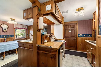 45 North Road, Hopkinton, RI 02833 - Photo 8