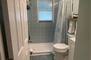 25 Waite Ct, North Kingstown, RI 02852 - Photo 8