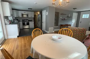25 Waite Ct, North Kingstown, RI 02852 - Photo 6