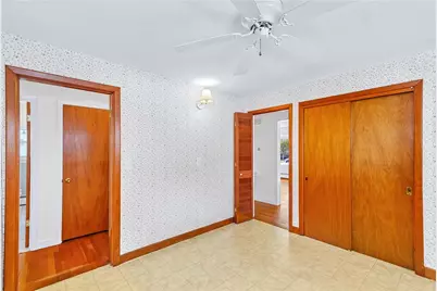 19 Beaumont Street, East Providence, RI 02916 - Photo 20