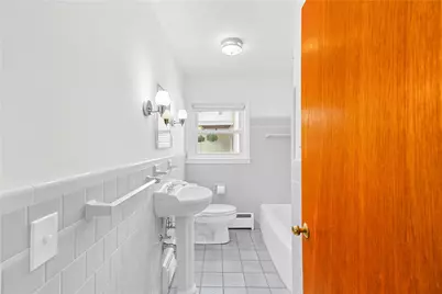 19 Beaumont Street, East Providence, RI 02916 - Photo 22
