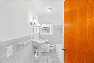 19 Beaumont St, East Providence, RI 02916 - Photo 22