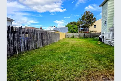 40 Kiley Street, North Providence, RI 02911 - Photo 20