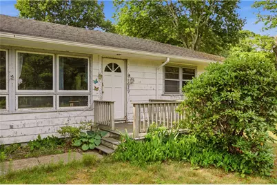 1639 Bulgarmarsh Road, Tiverton, RI 02878 - Photo 4
