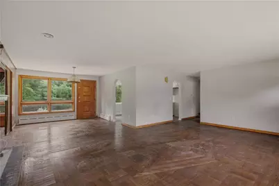 1639 Bulgarmarsh Road, Tiverton, RI 02878 - Photo 8