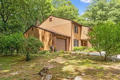 3 Quail Circle #A, Smithfield, RI 02917 - Photo 2