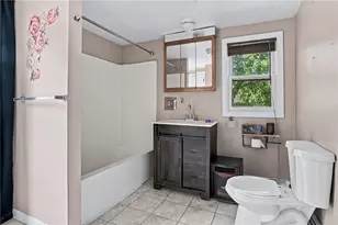 37 Newell St, West Warwick, RI 02893 - Photo 10