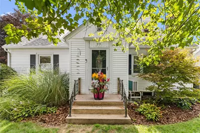 77 Narragansett Avenue, Westerly, RI 02891 - Photo 4