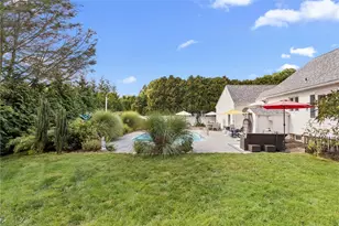 77 Narragansett Ave, Westerly, RI 02891 - Photo 44