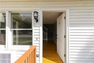 52 Nancy St, Providence, RI 02909 - Photo 2