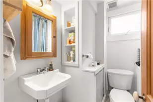 30 Royal St, Providence, RI 02906 - Photo 40