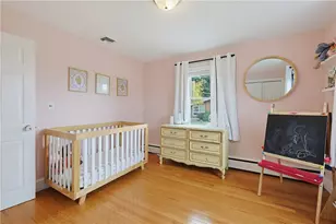 34 Bellevue Dr, Cranston, RI 02920 - Photo 16