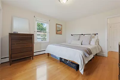 34 Bellevue Drive, Cranston, RI 02920 - Photo 12