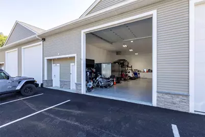 597 County Trail #302, Exeter, RI 02822 - Photo 4