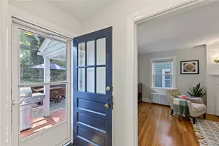 92 Edgehill Rd, Providence, RI 02906 - Photo 32