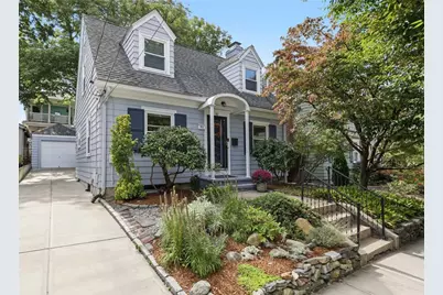 92 Edgehill Road, Providence, RI 02906 - Photo 2