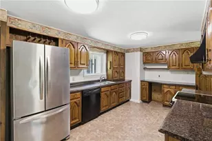 32 Briarwood Rd, Lincoln, RI 02865 - Photo 16