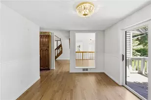 32 Briarwood Rd, Lincoln, RI 02865 - Photo 10