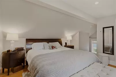 275 Green End Avenue, Middletown, RI 02842 - Photo 32