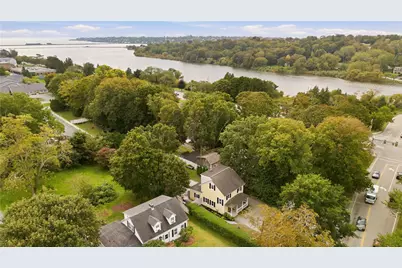 275 Green End Avenue, Middletown, RI 02842 - Photo 40
