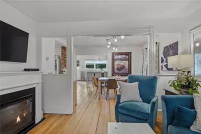 275 Green End Avenue, Middletown, RI 02842 - Photo 8