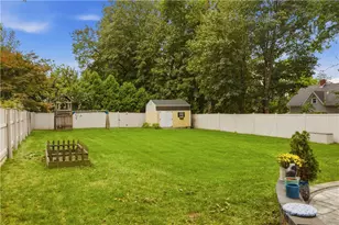 275 Green End Ave, Middletown, RI 02842 - Photo 38