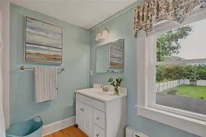 275 Green End Avenue, Middletown, RI 02842 - Photo 28