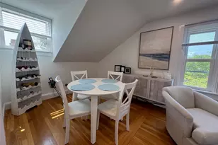 8 Barney St, Newport, RI 02840 - Photo 2