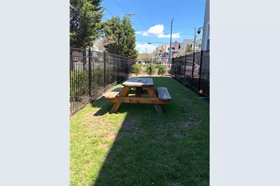 131 Irving Avenue #Garden, Providence, RI 02906 - Photo 6