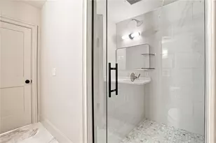 127 Woodbine Ave, Warwick, RI 02886 - Photo 32