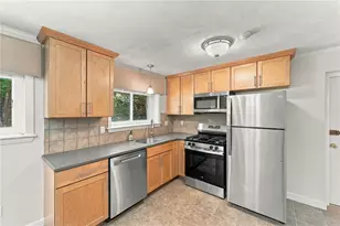 2 Main St, Lincoln, RI 02802 - Photo 4