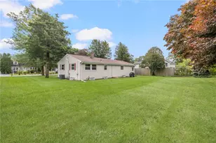 70 Lambert St, Narragansett, RI 02882 - Photo 34