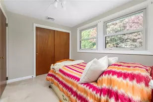 70 Lambert St, Narragansett, RI 02882 - Photo 20