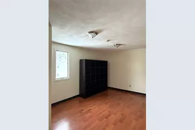 1302 Elmwood Avenue, Cranston, RI 02910 - Photo 26