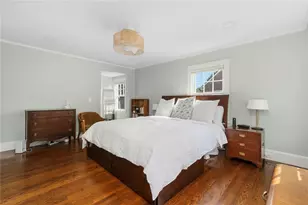 241 Taber Ave, Providence, RI 02906 - Photo 22