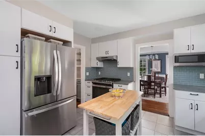 241 Taber Avenue, Providence, RI 02906 - Photo 12