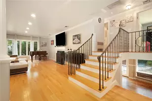 101 Glen Ridge Rd, Cranston, RI 02920 - Photo 2