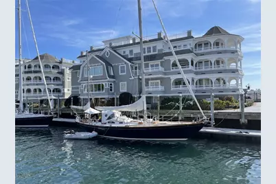26 Brown and Howard #204, Newport, RI 02840 - Photo 2