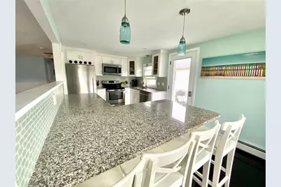 85 Eustis Street, Newport, RI 02840 - Photo 6