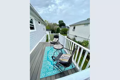 85 Eustis Street, Newport, RI 02840 - Photo 12