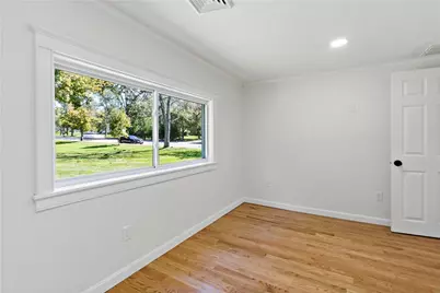 245 Chestnut Street, Bristol, RI 02809 - Photo 24