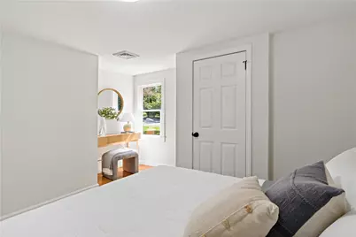 245 Chestnut Street, Bristol, RI 02809 - Photo 22