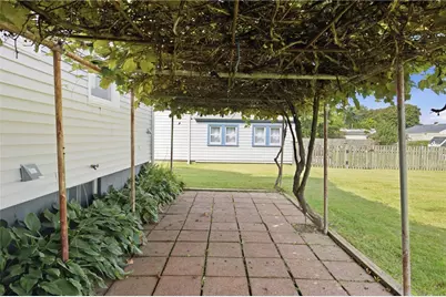136 Durfee Road, Tiverton, RI 02878 - Photo 36