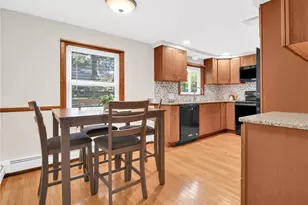 133 Inman Ave, Warwick, RI 02886 - Photo 10