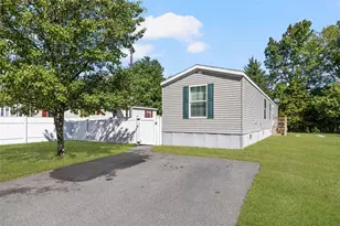 10 Pond Rd, Glocester, RI 02814 - Photo 1