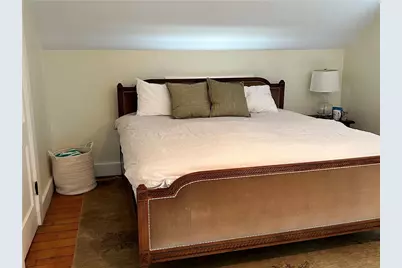 15 Chestnut Street, Newport, RI 02840 - Photo 14