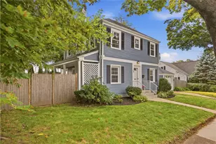 10 Loxley Rd, Providence, RI 02908 - Photo 2
