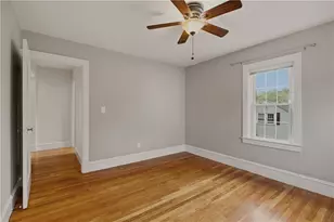 10 Loxley Rd, Providence, RI 02908 - Photo 20