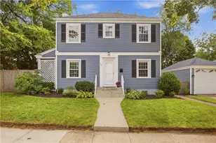10 Loxley Rd, Providence, RI 02908 - Photo 1