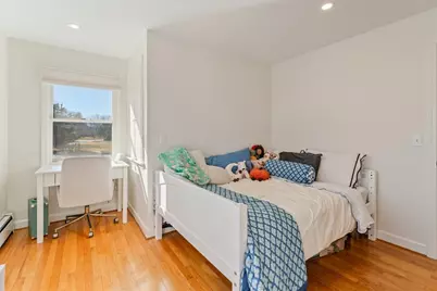 98 Hargraves Drive, Portsmouth, RI 02871 - Photo 16